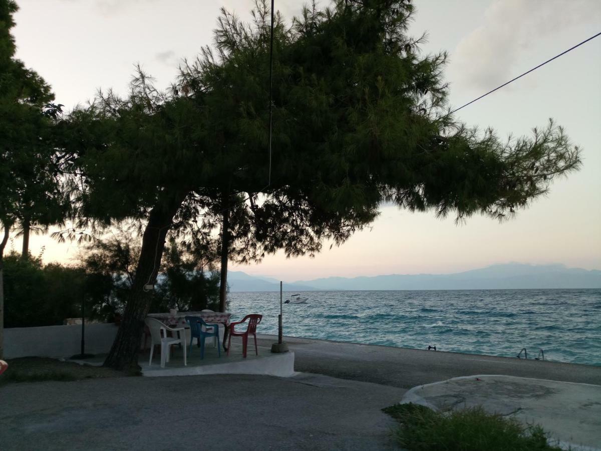 Balcony To Waves Daire Aigeira Dış mekan fotoğraf